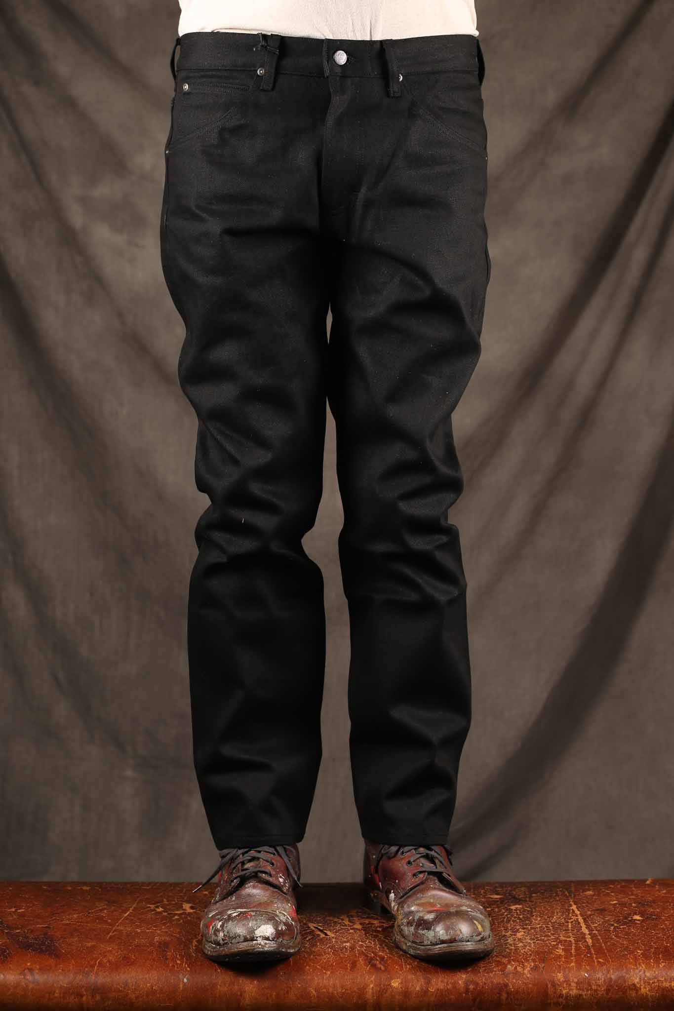 LEE 101 Z - REGULAR - KAIHARA SELVAGE DENIM JEANS - DRY BLACK - 14