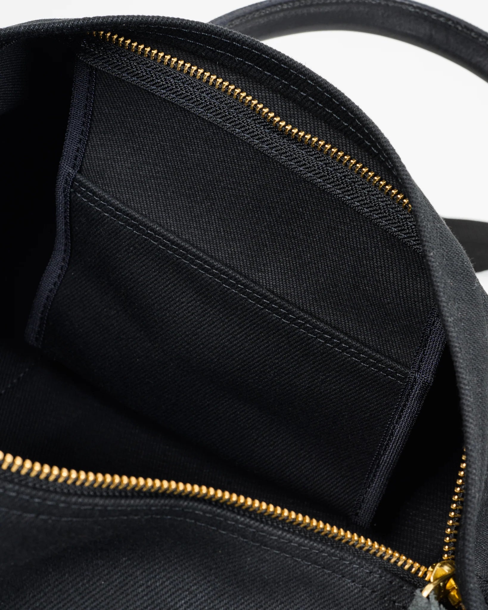 Iron Heart IHE-24-BLK 21oz Denim and Buttero Leather Holdall - Superblack