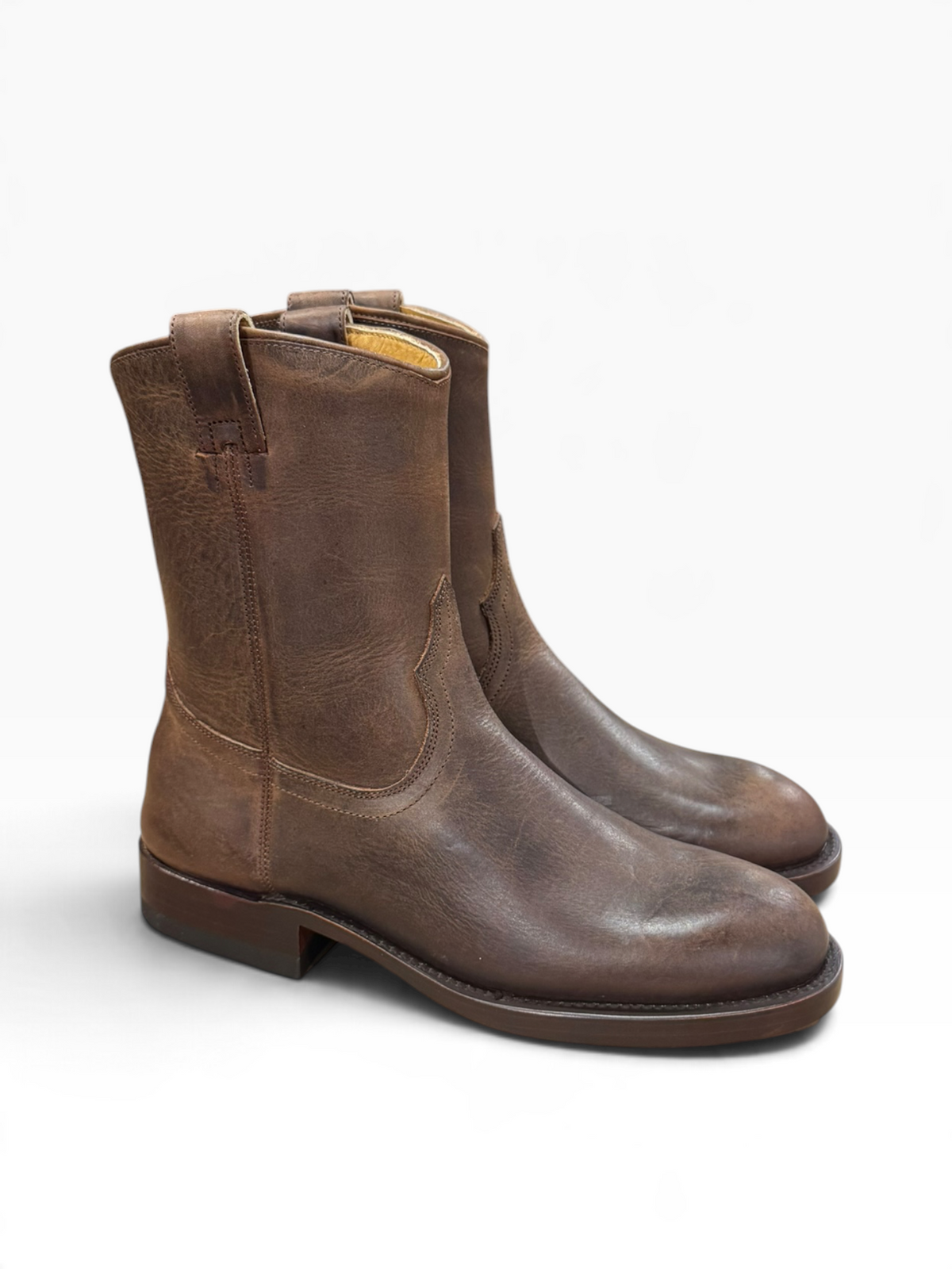 UNMARKED - Roper Vintage Rust