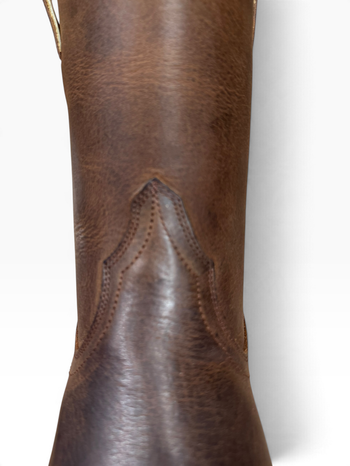 UNMARKED - Roper Vintage Rust