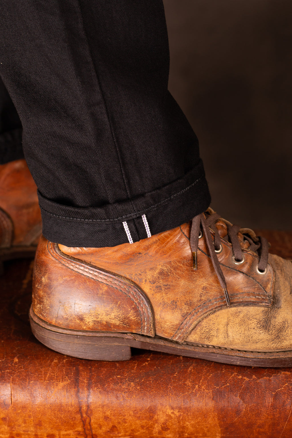 Edwin Made in Japan, Slim Tapered, 11oz Kaihara, Purple x White Selvage - Black Rinsed