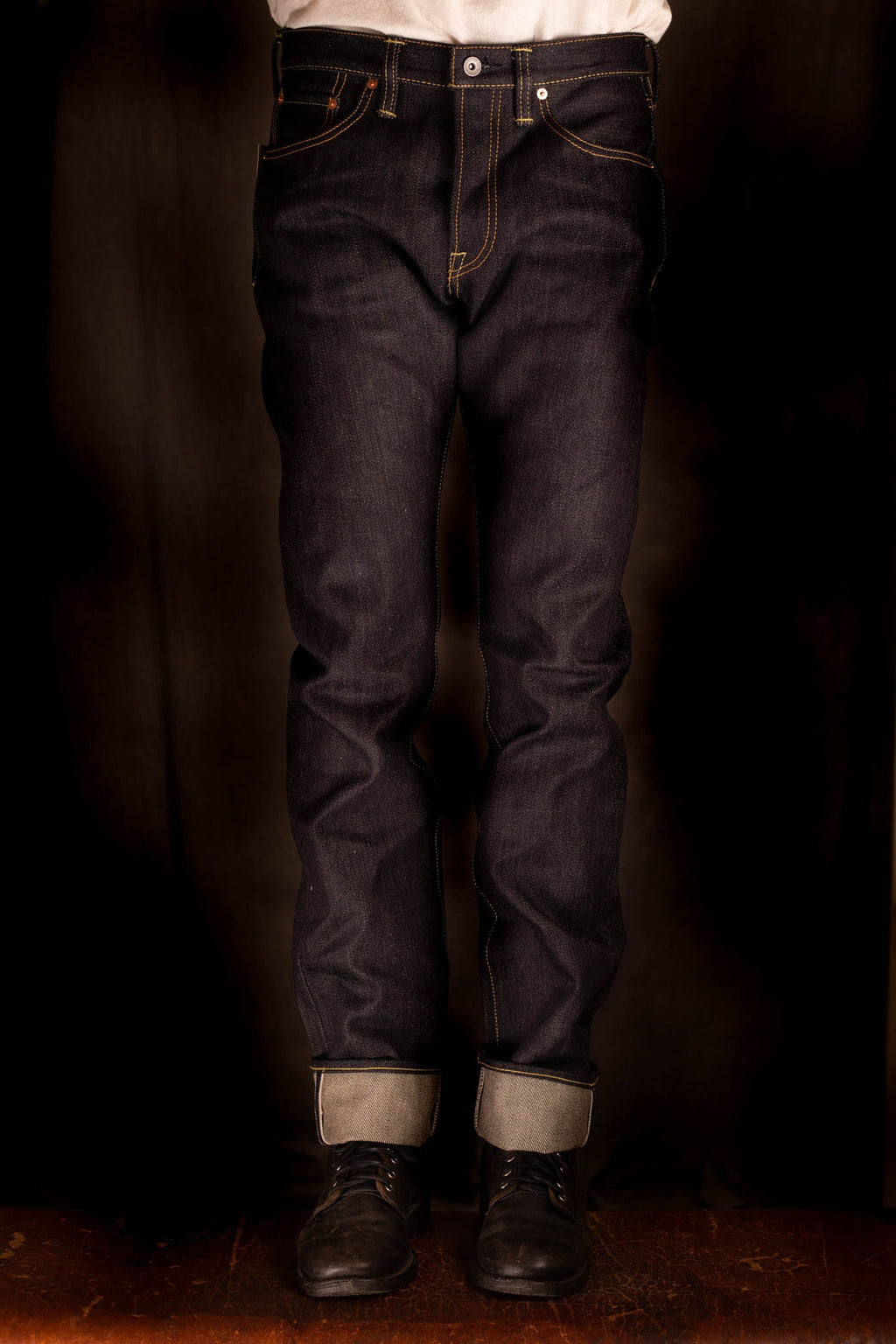 Iron Heart IH-555-XHS 25Oz Selvedge Slim Cut