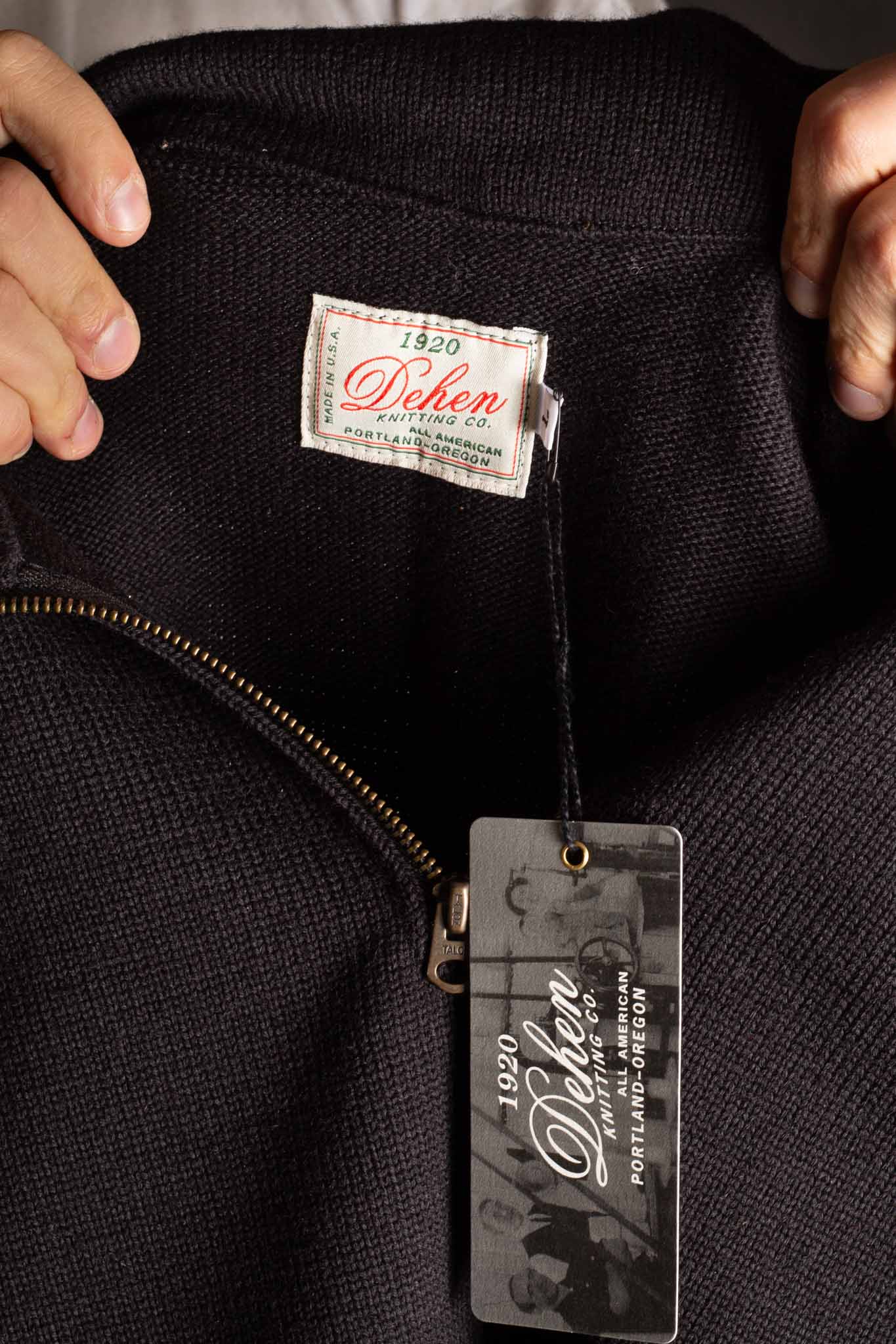 Dehen Motorcycle Sweater - Black