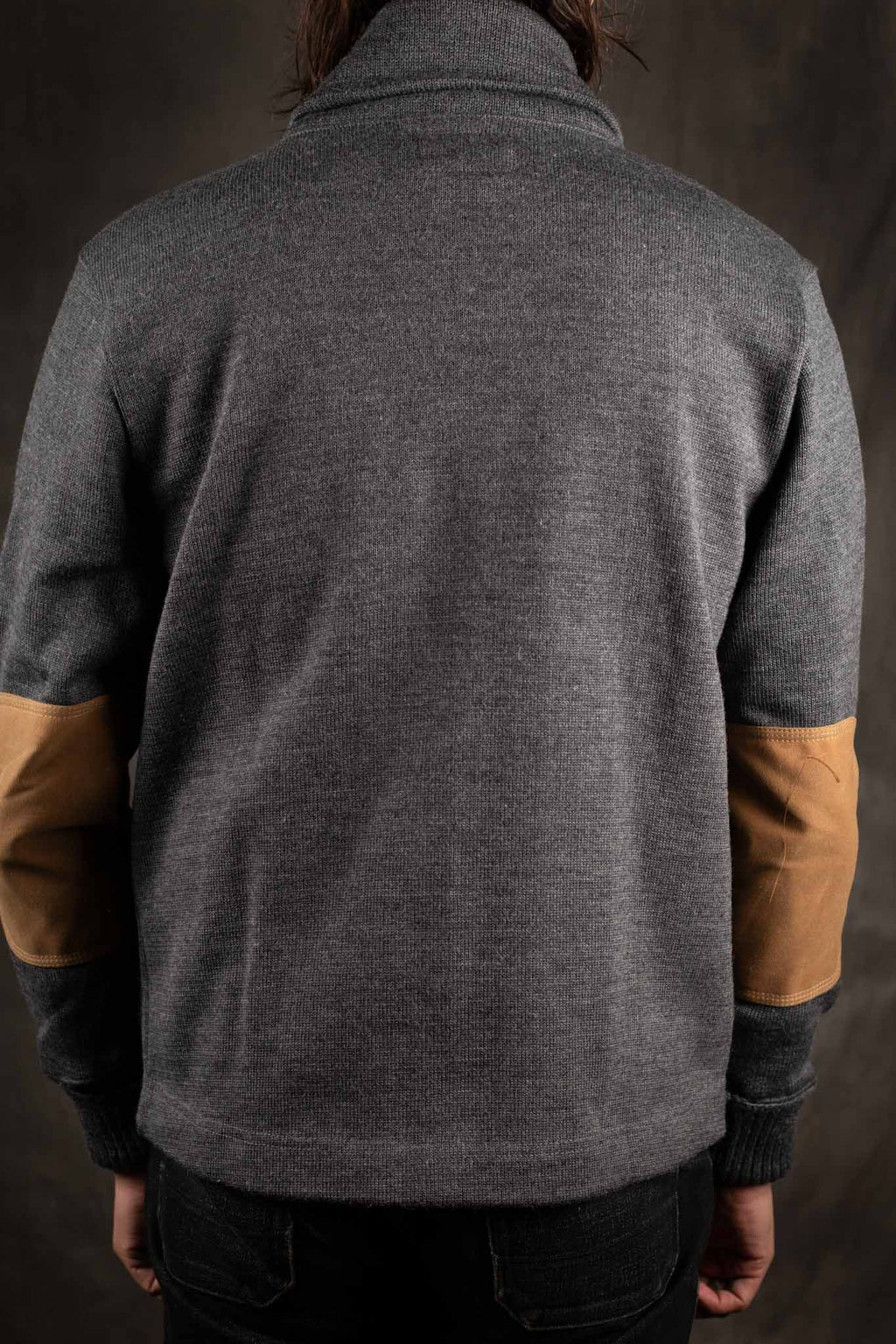 Dehen Shawl Sweater Charcoal