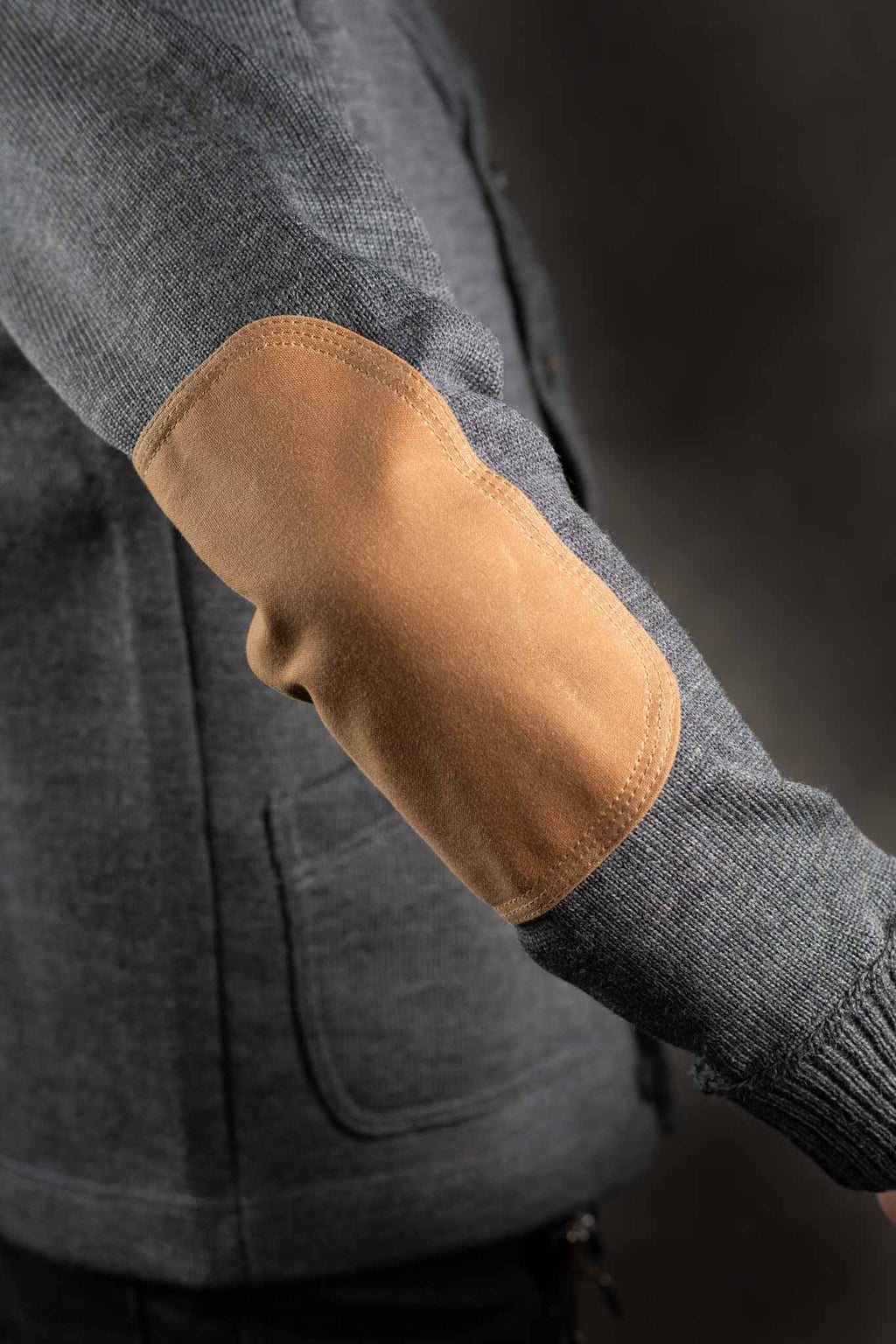 Dehen Shawl Sweater Charcoal