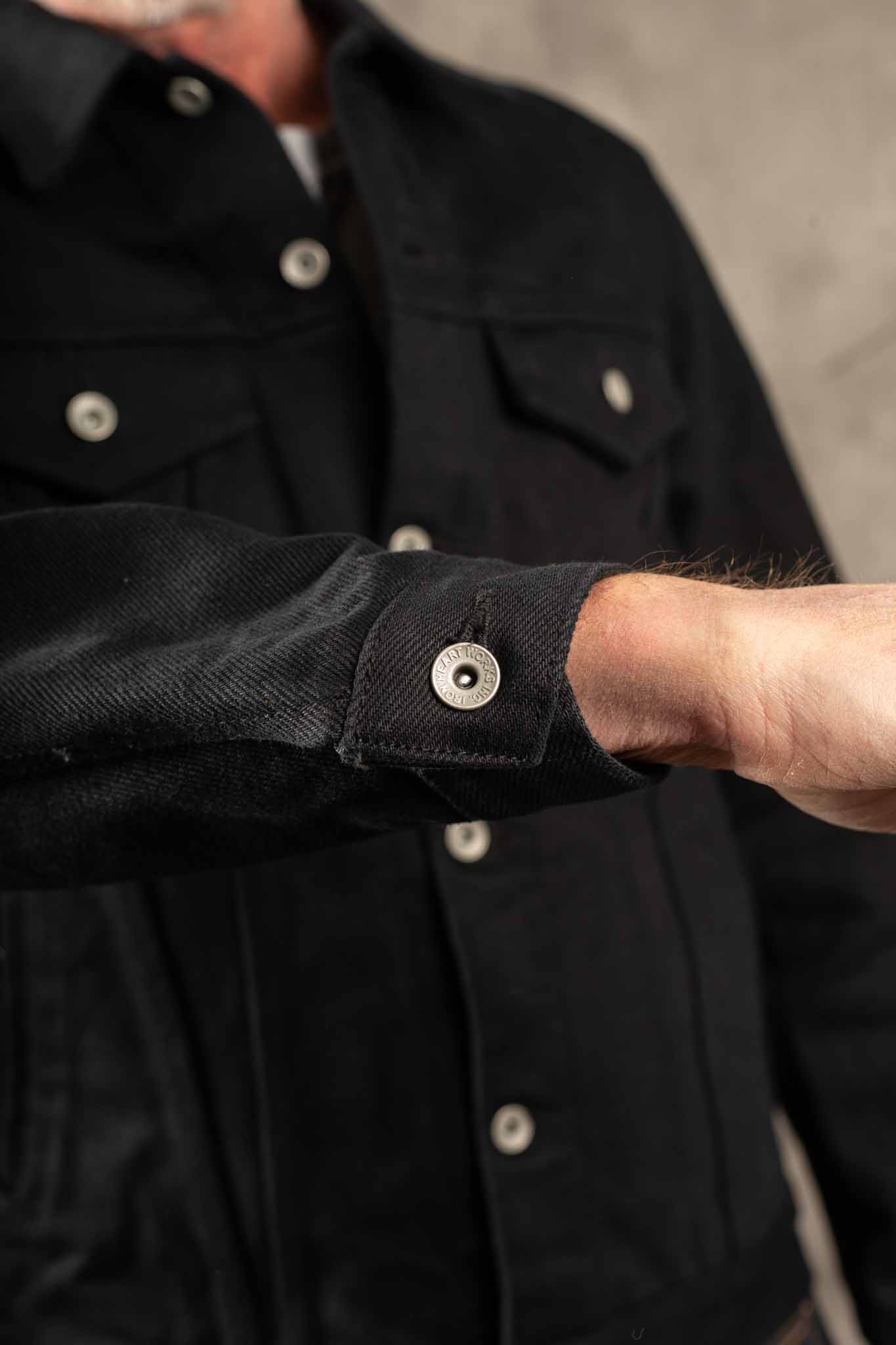 IRON HEART - IH-9526PJ - 21oz Non-Fade Denim Modified Type III - Superblack