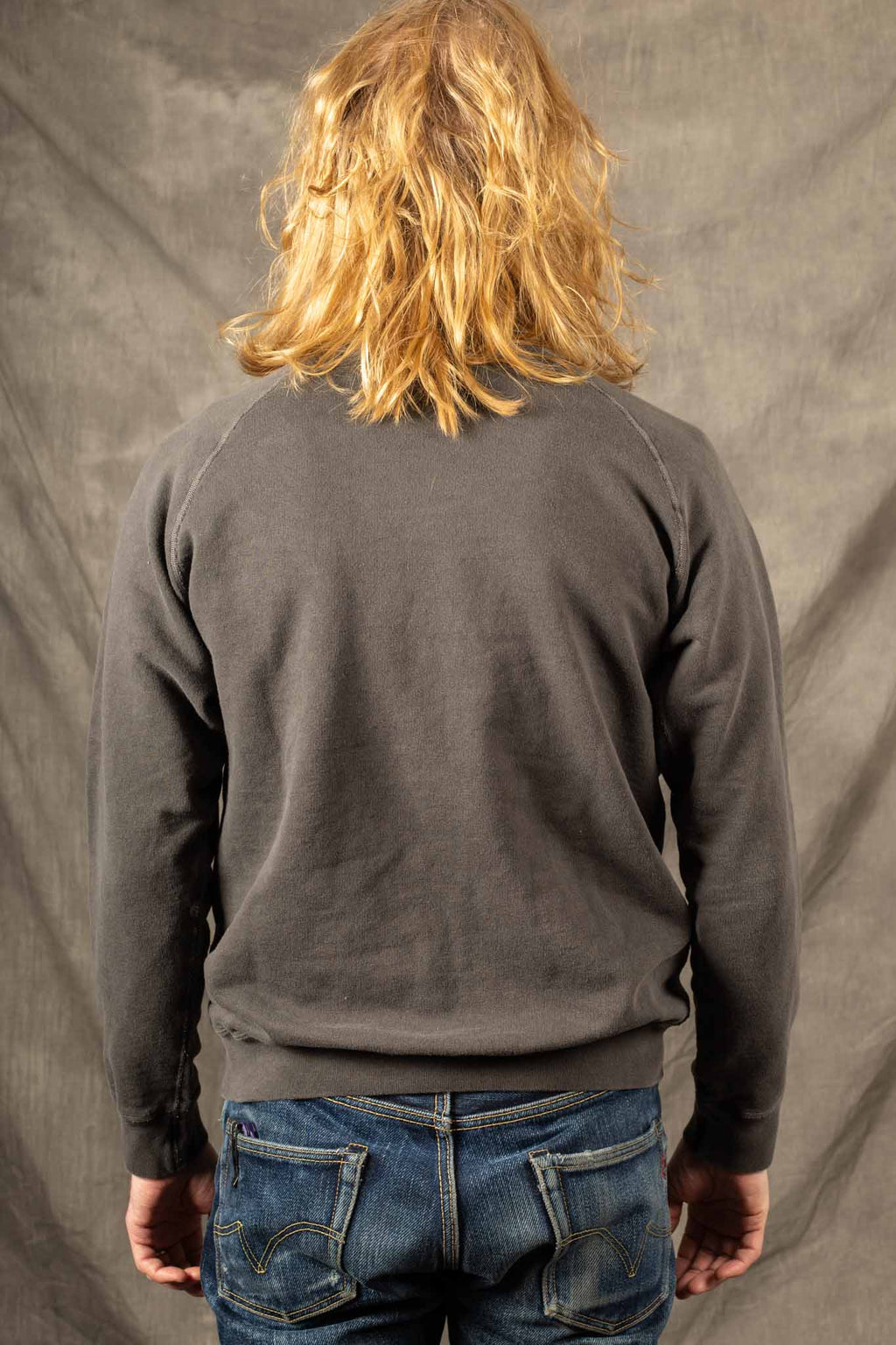 GOOD ON - Raglan Crew Sweat - WASHED GREY