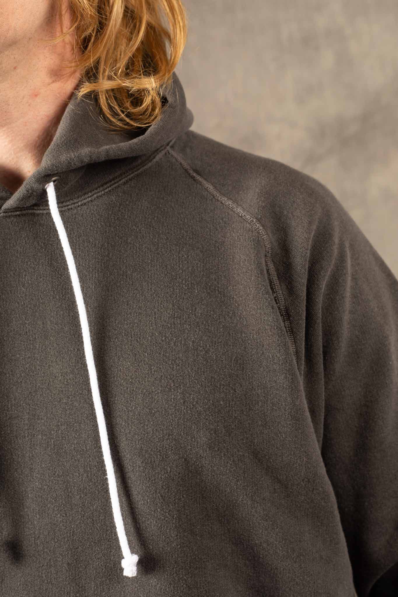 GOOD ON - Raglan pullover hooded sweatshirt - WASHED BLACK