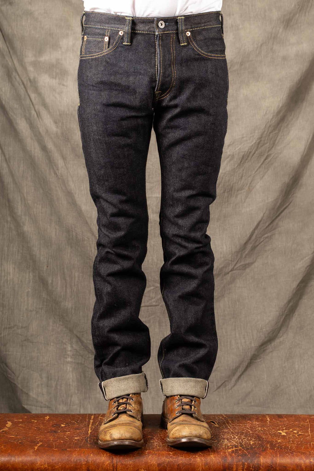 Iron Heart IH-555S 21oz Selvedge Denim Slim Cut Jeans