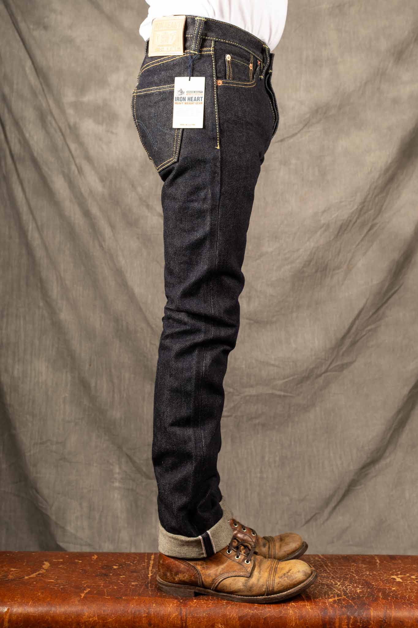 Iron Heart IH-555S 21oz Selvedge Denim Slim Cut Jeans