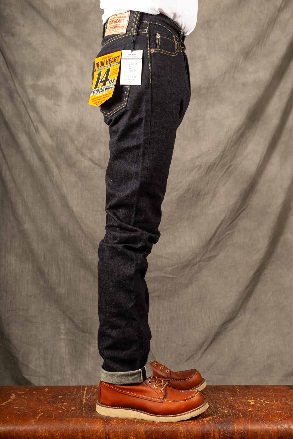 IH-888S-142 14oz Selvedge Denim Medium/High Rise Tapered Cut Jeans, Indigo