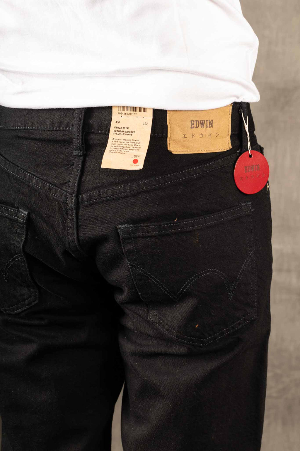 Edwin Made in Japan, Regular Tapered, 11oz Kaihara, Purple x White Selvage - Black Rinsed