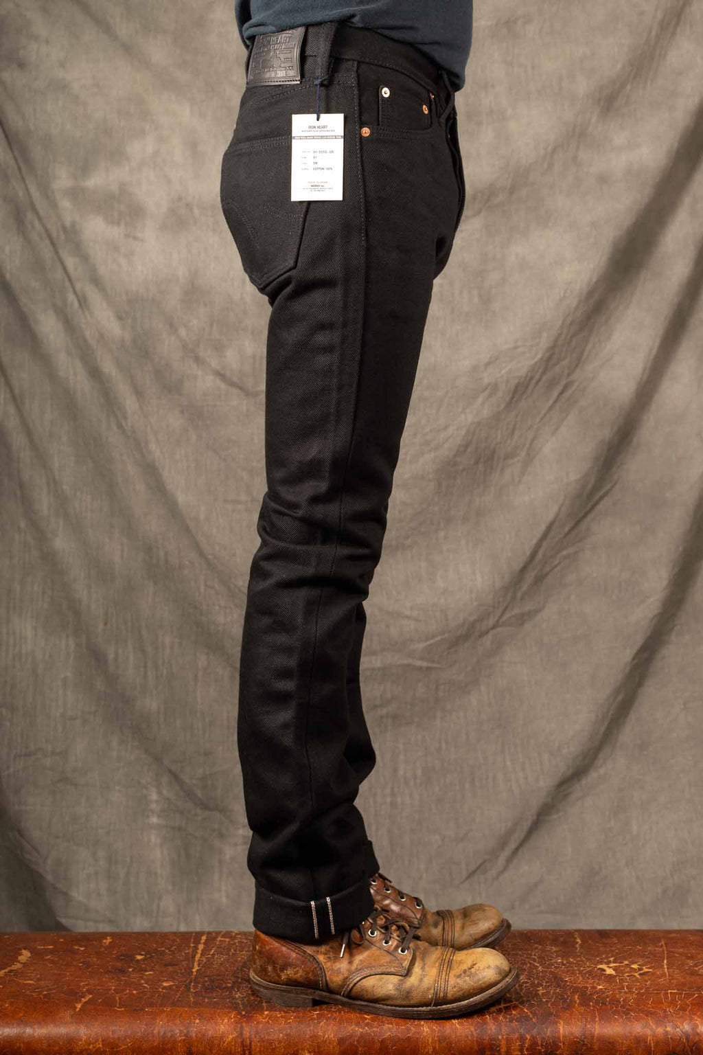 Iron Heart IH-555-SB 21oz Selvedge Denim Super Iron Heart Slim Cut Jeans - Superblack Non-Fade