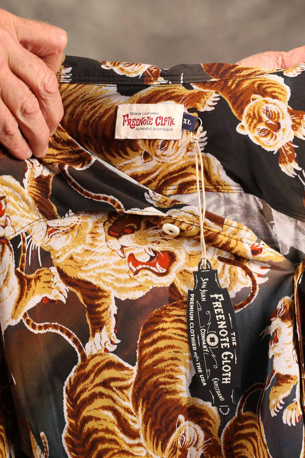 Freenote Cloth Dean Double Pocket - Flying Bird