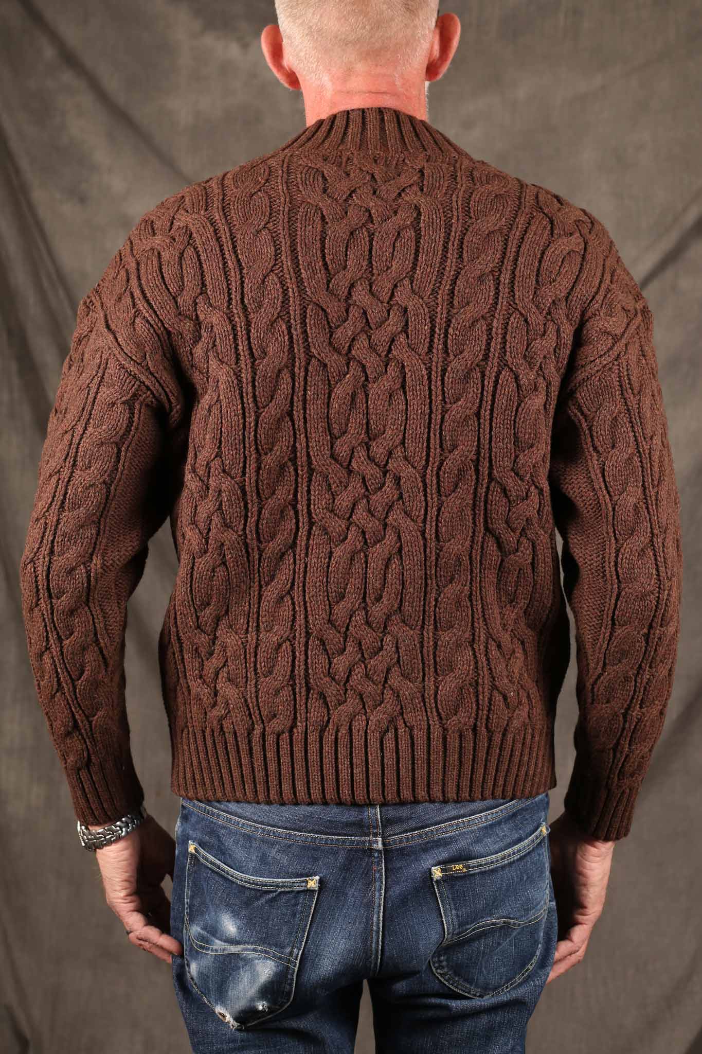 NITTO KNITWEAR - Ohannes Round Neck Sweater - Brown