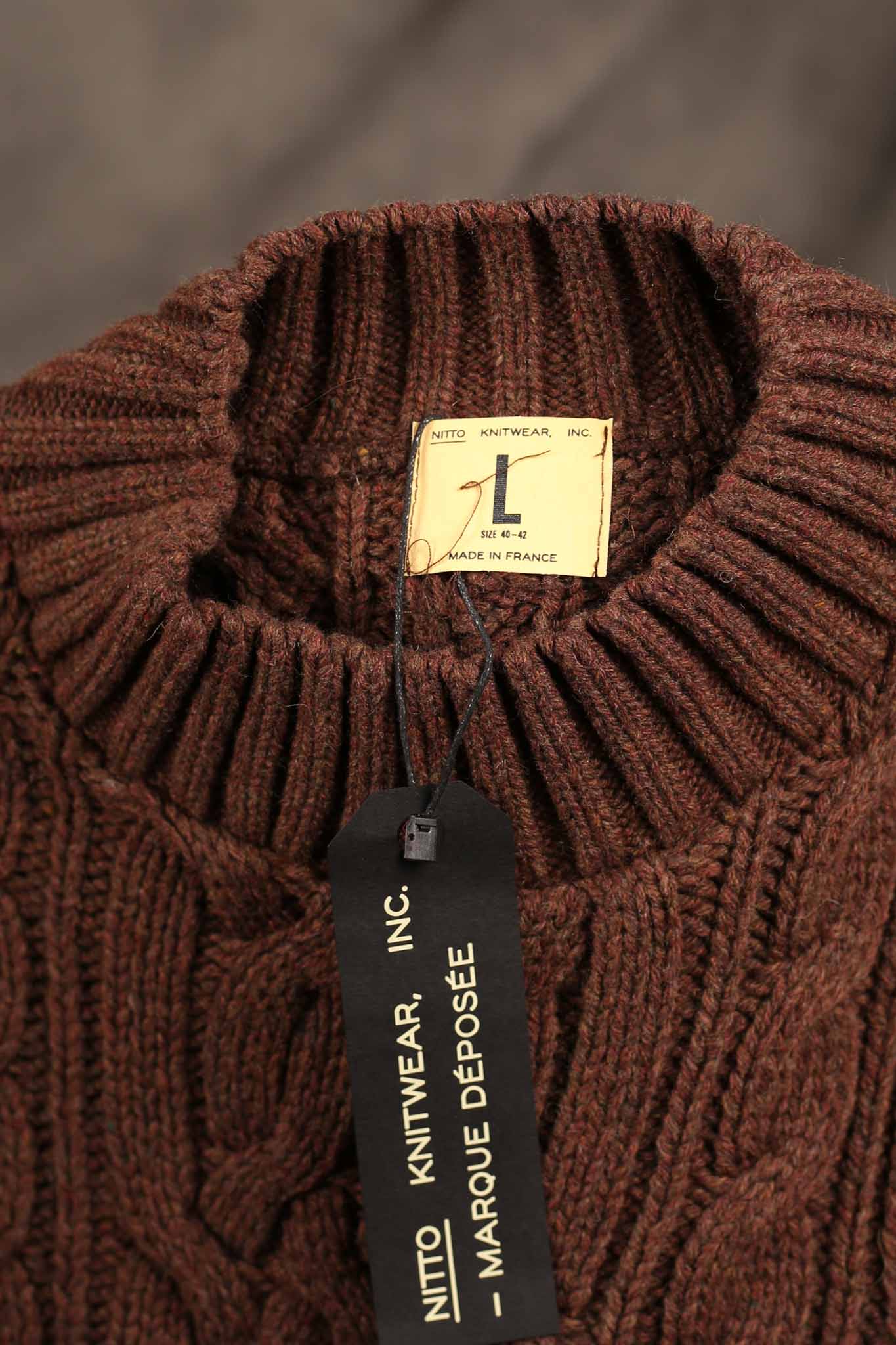NITTO KNITWEAR - Ohannes Round Neck Sweater - Brown