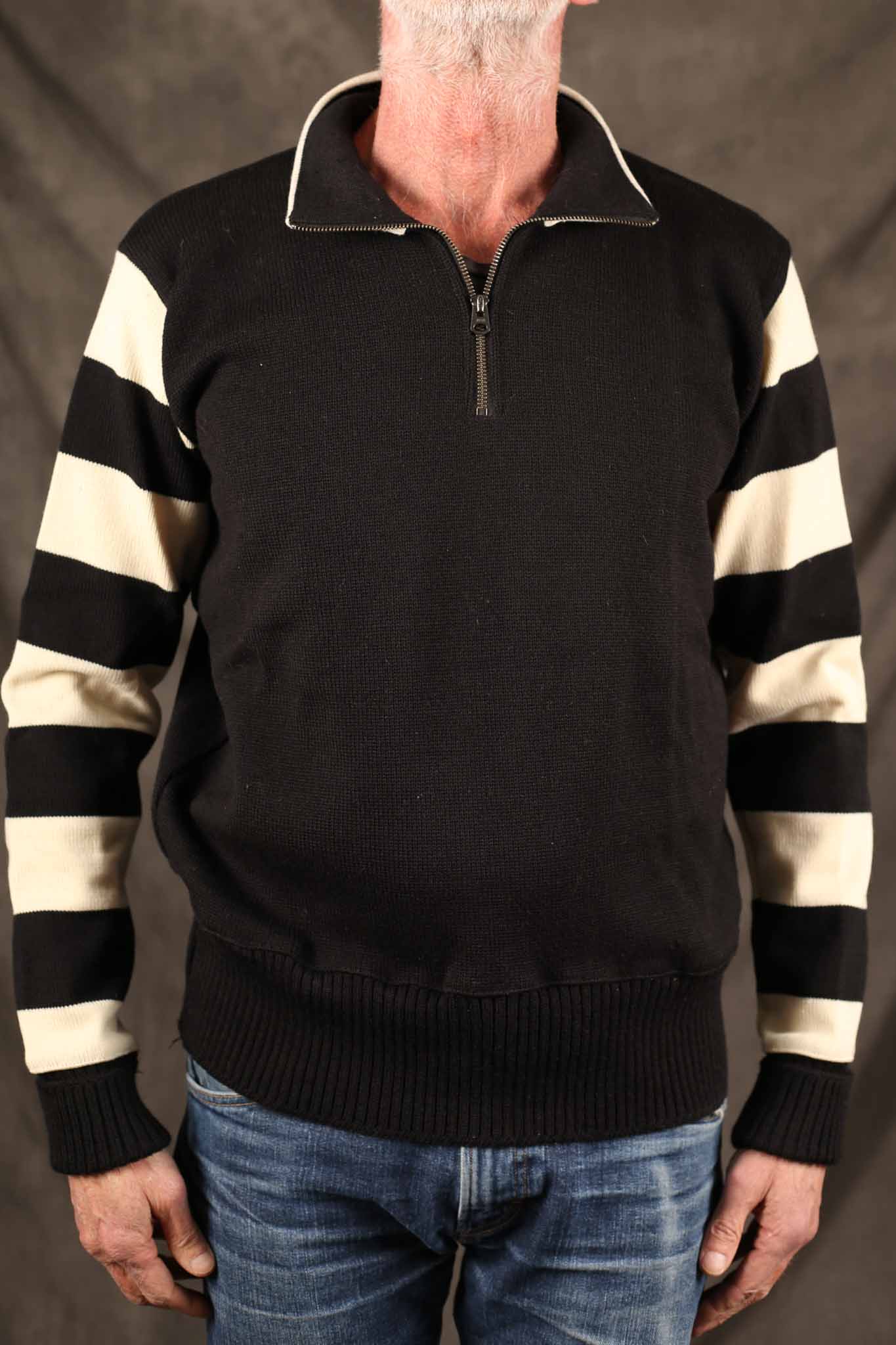 Dehen Motorcycle Sweater - Black / Off White