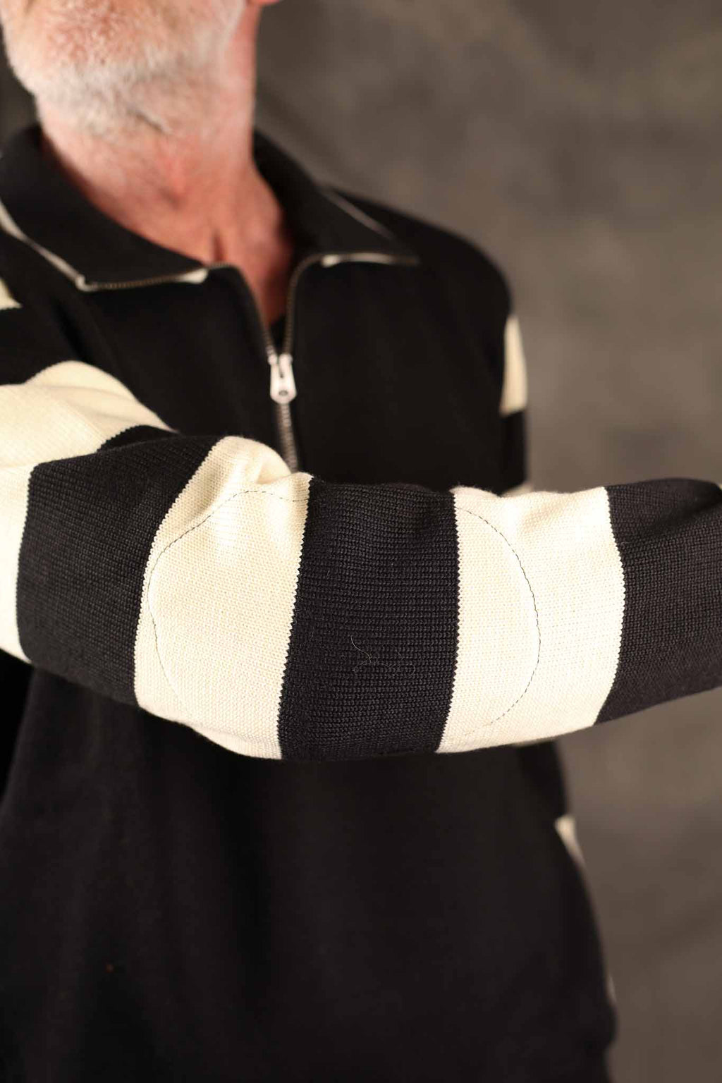 Dehen Motorcycle Sweater - Black / Off White