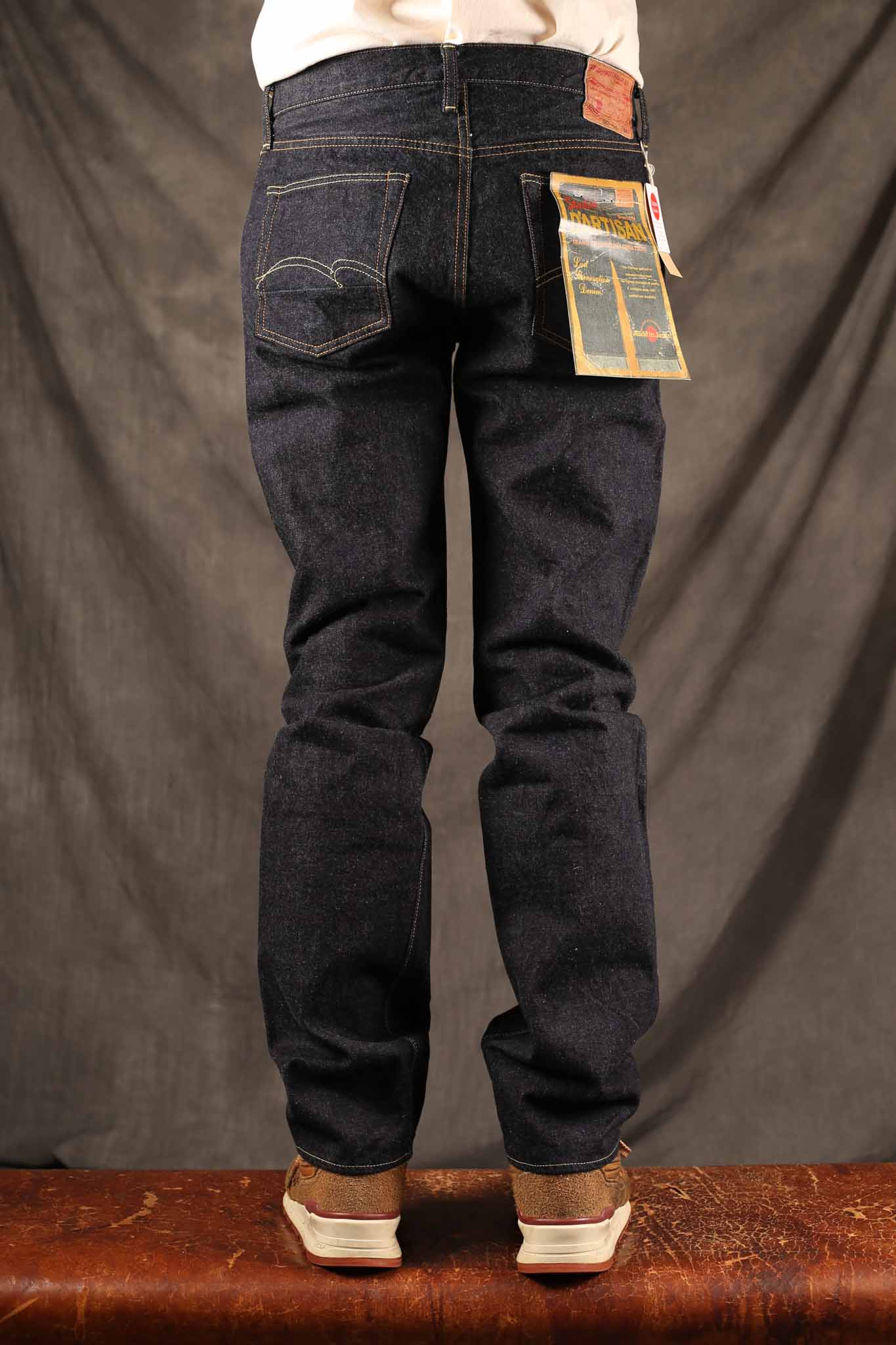Studio D'Artisan SD100  Tapered 15oz Indigo Denim Jeans (Rinsed)