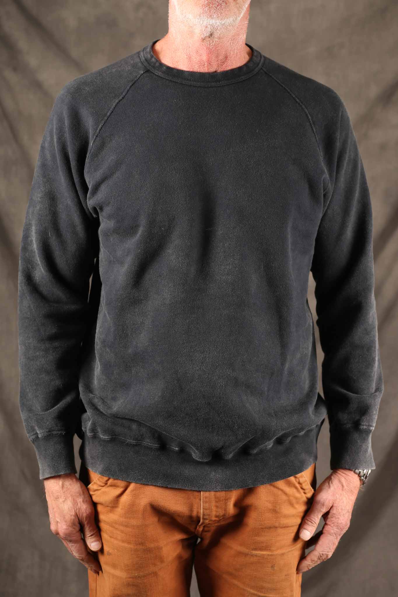 GOOD ON - Raglan Crew Sweat - WASHED BLACK