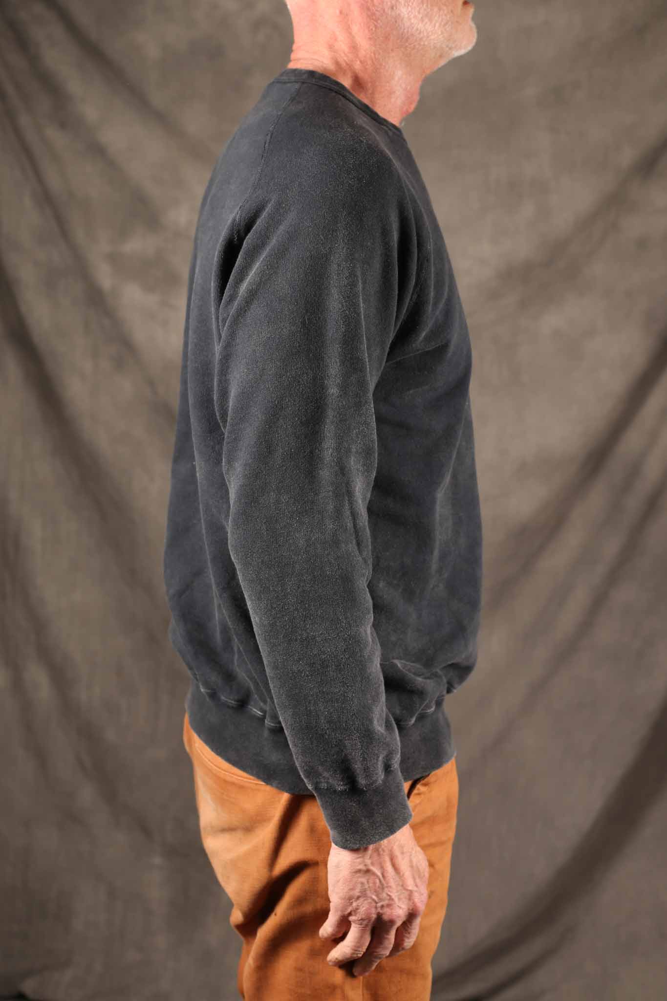 GOOD ON - Raglan Crew Sweat - WASHED BLACK