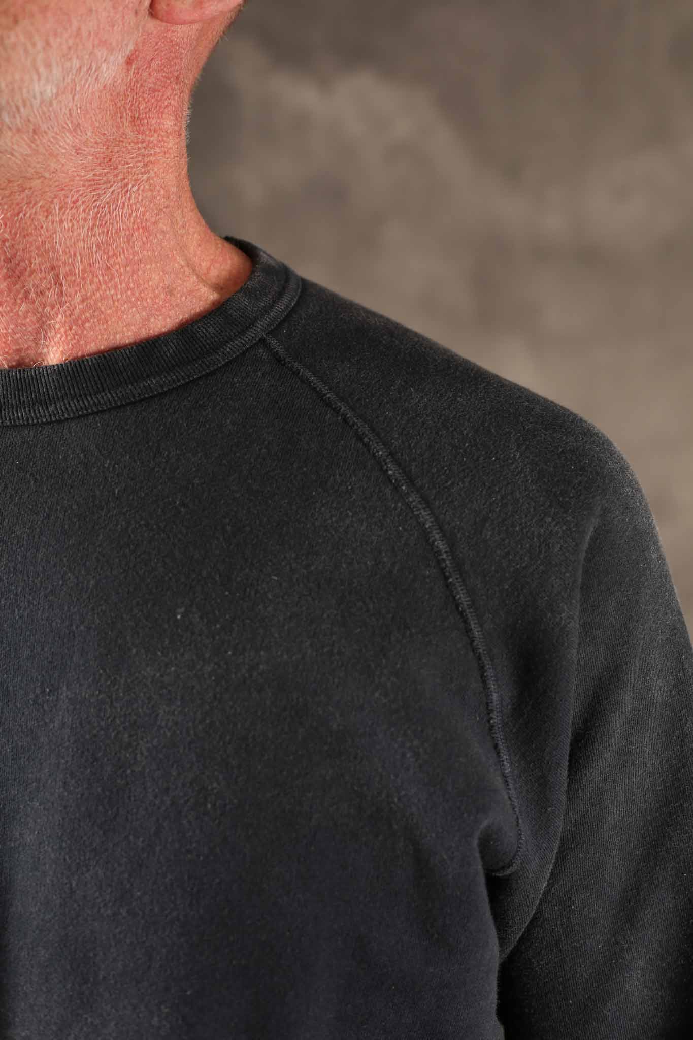 GOOD ON - Raglan Crew Sweat - WASHED BLACK