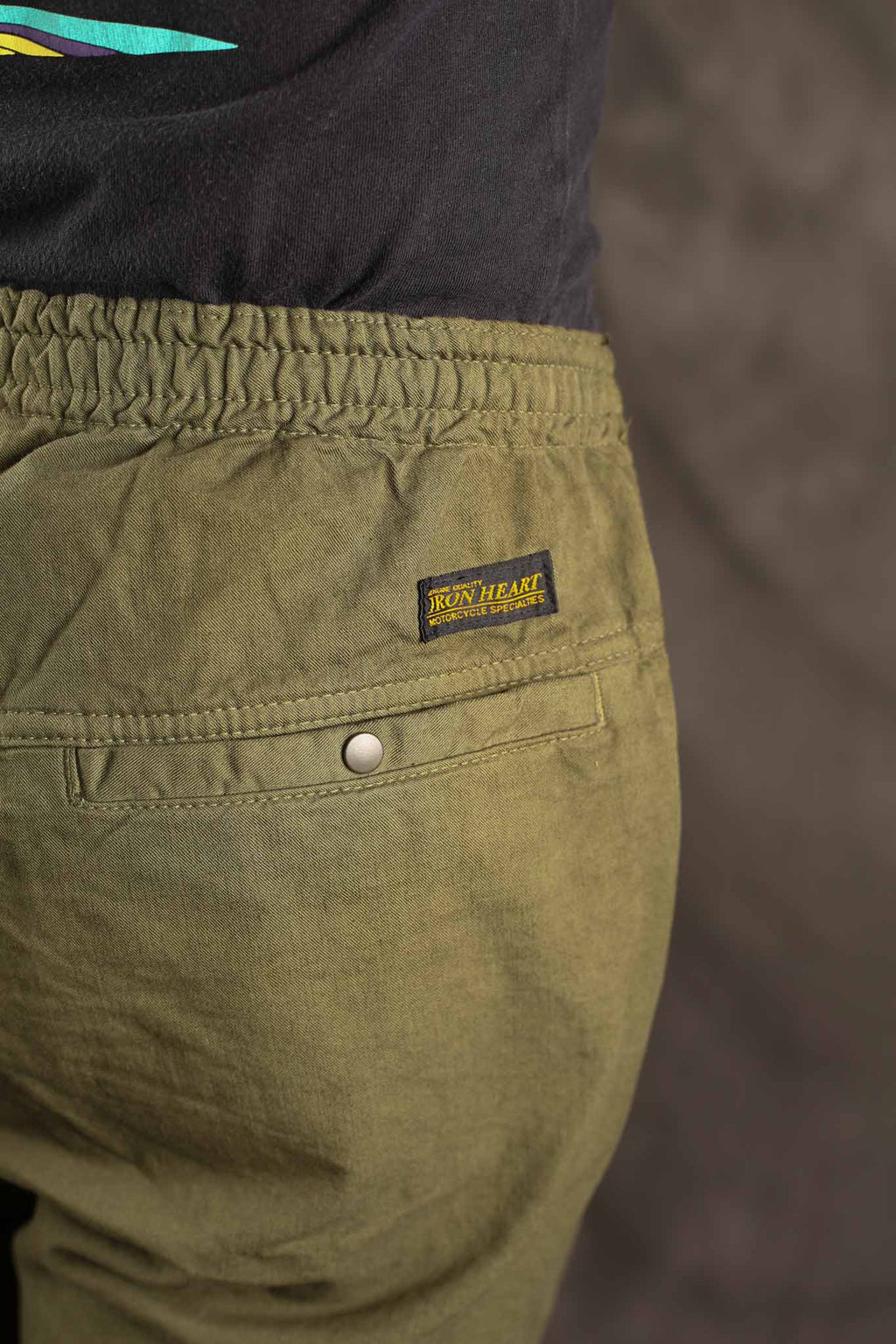 IRON HEART - Cotton Easy Shorts - Olive IH-729-OLV