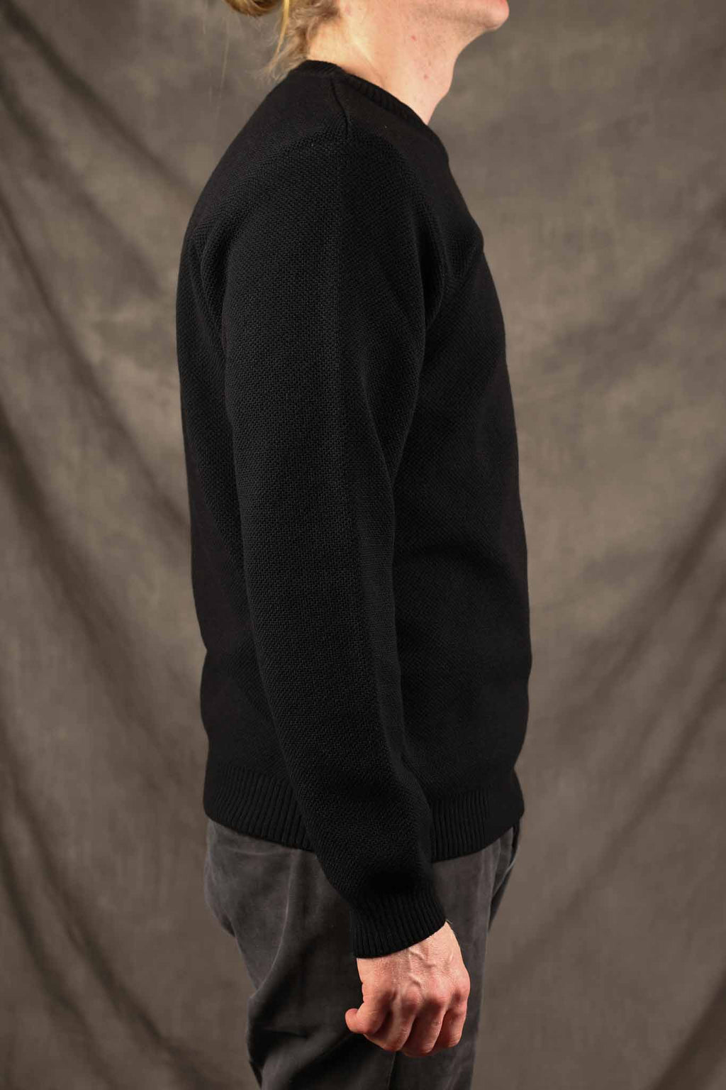 NITTO KNITWEAR - Youri Merino Round Neck Jumper Black