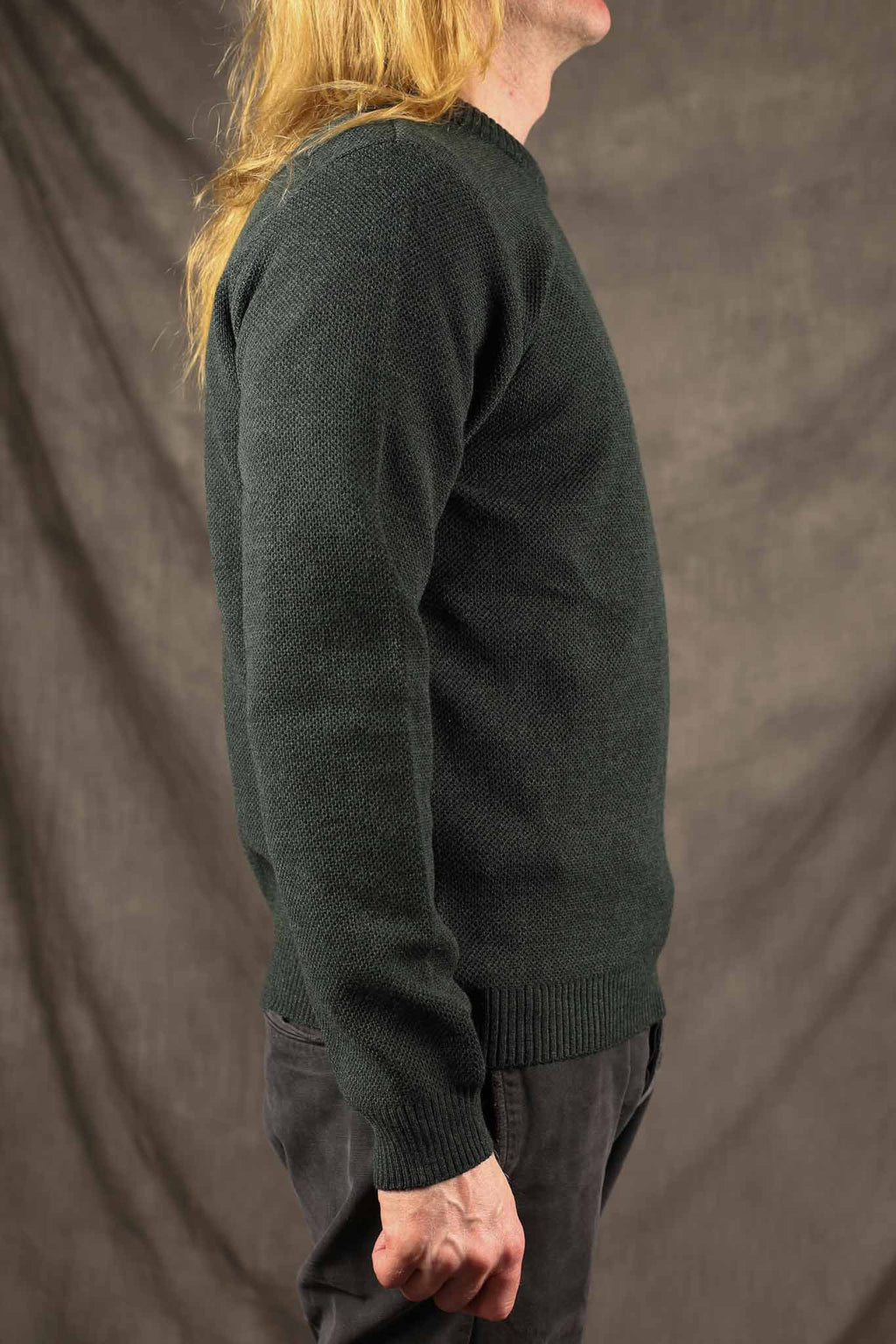 NITTO KNITWEAR - Youri Merino Round Neck Jumper Green