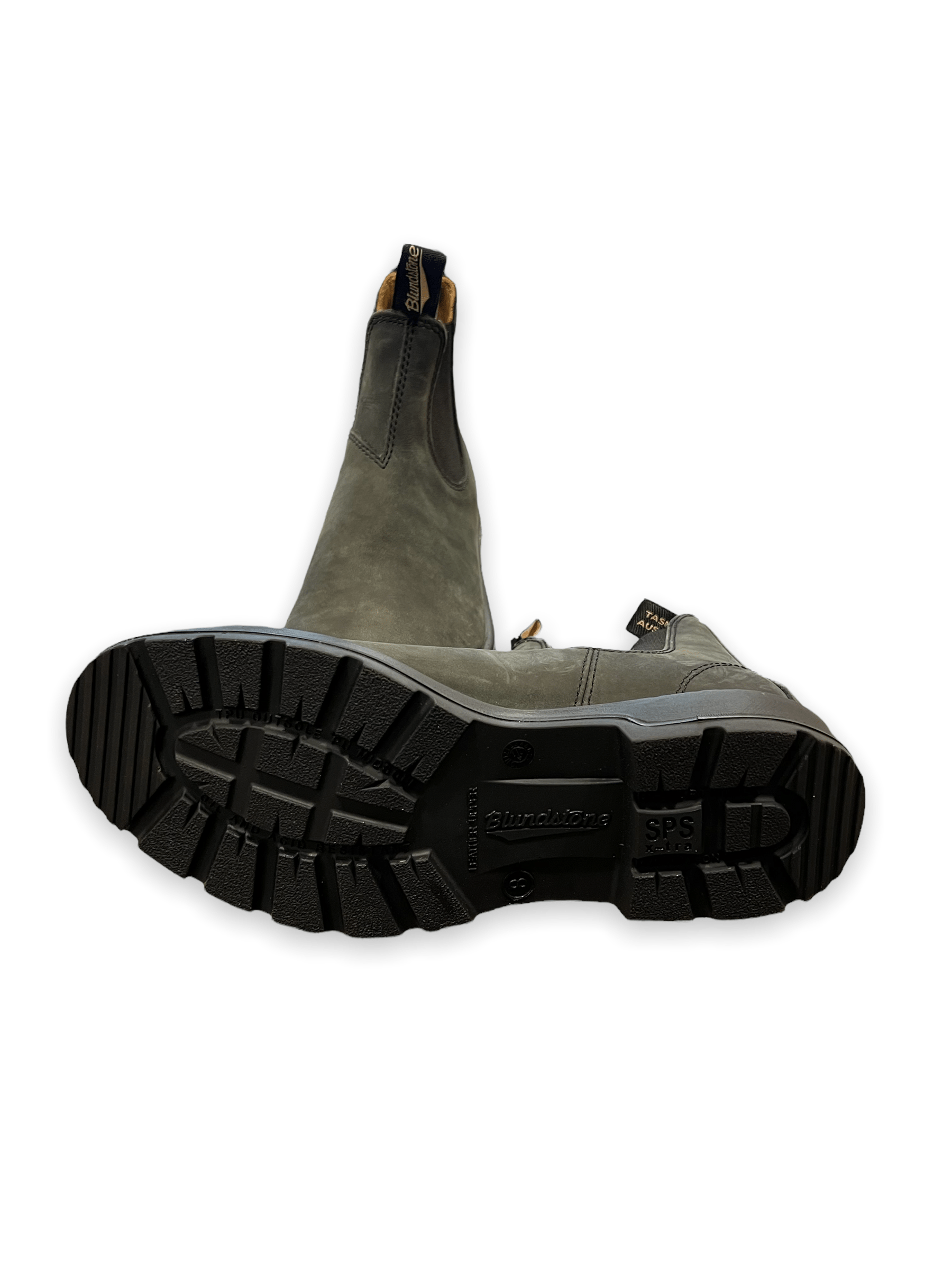 Blundstone 587 Classic Leather Chelsea Boot