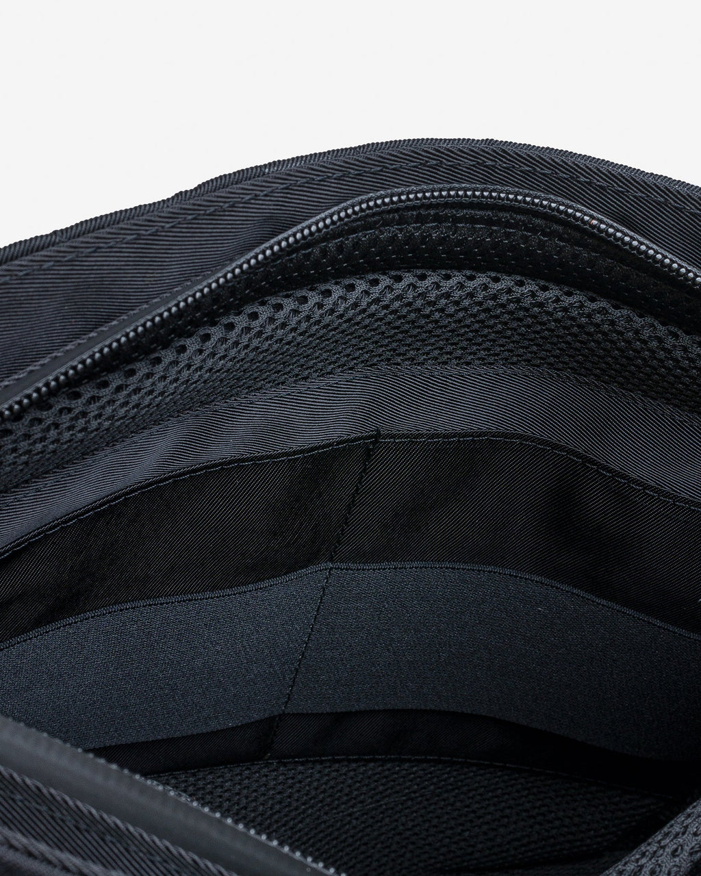 Obbi Good Label Originale Tech Material Millie Bag - Black