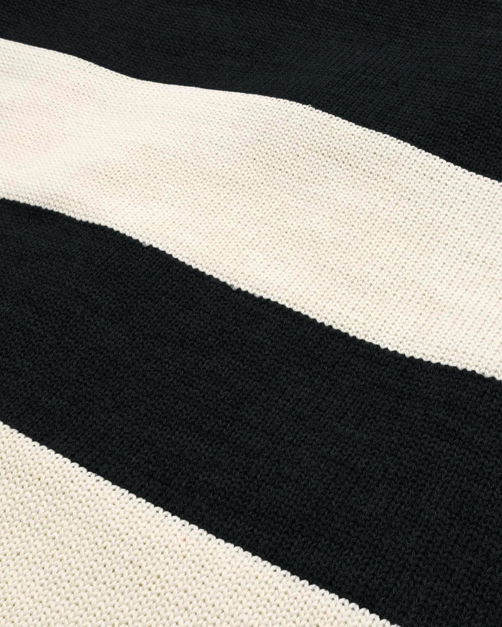 Dehen Striped Woolen Naval Crew - Black / Off White