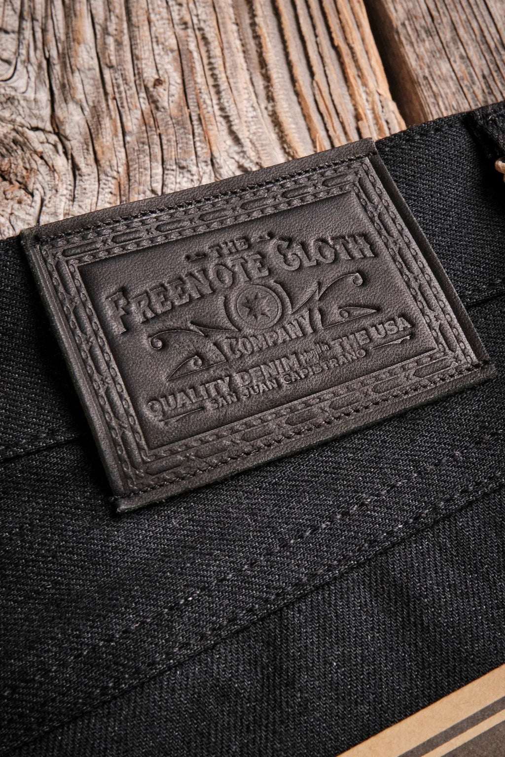 Freenote Cloth - rios Slim Straight raw 14.25 oz black grey japanese denim