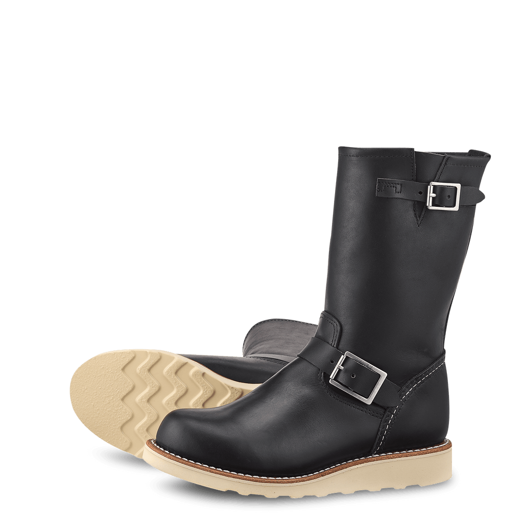 Red Wing 3470 Women`s Classic Engineer, Black - ONLINE ONLY!
