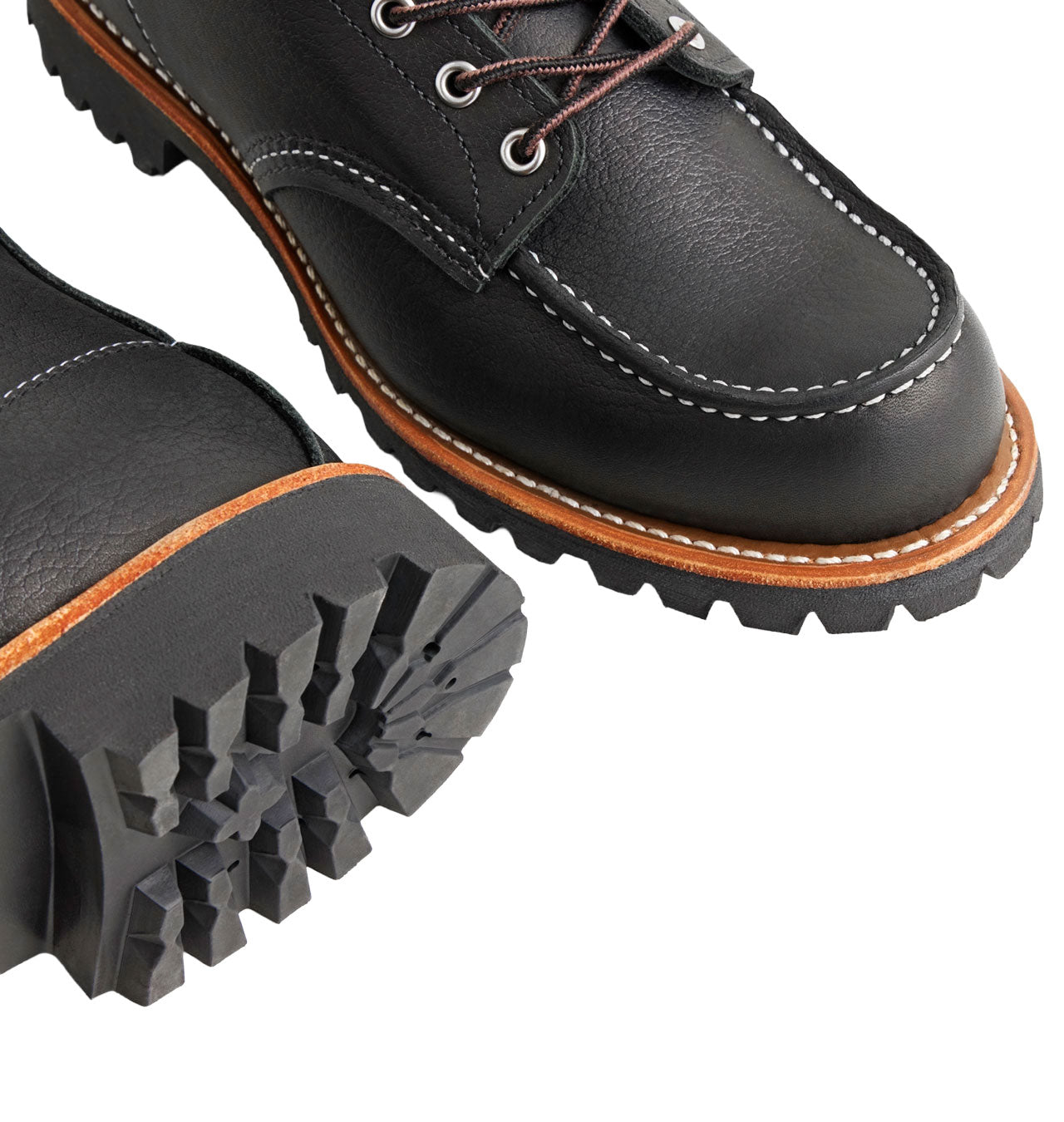 Red Wing 2949 Roughneck Moc Toe Black Oil Slick