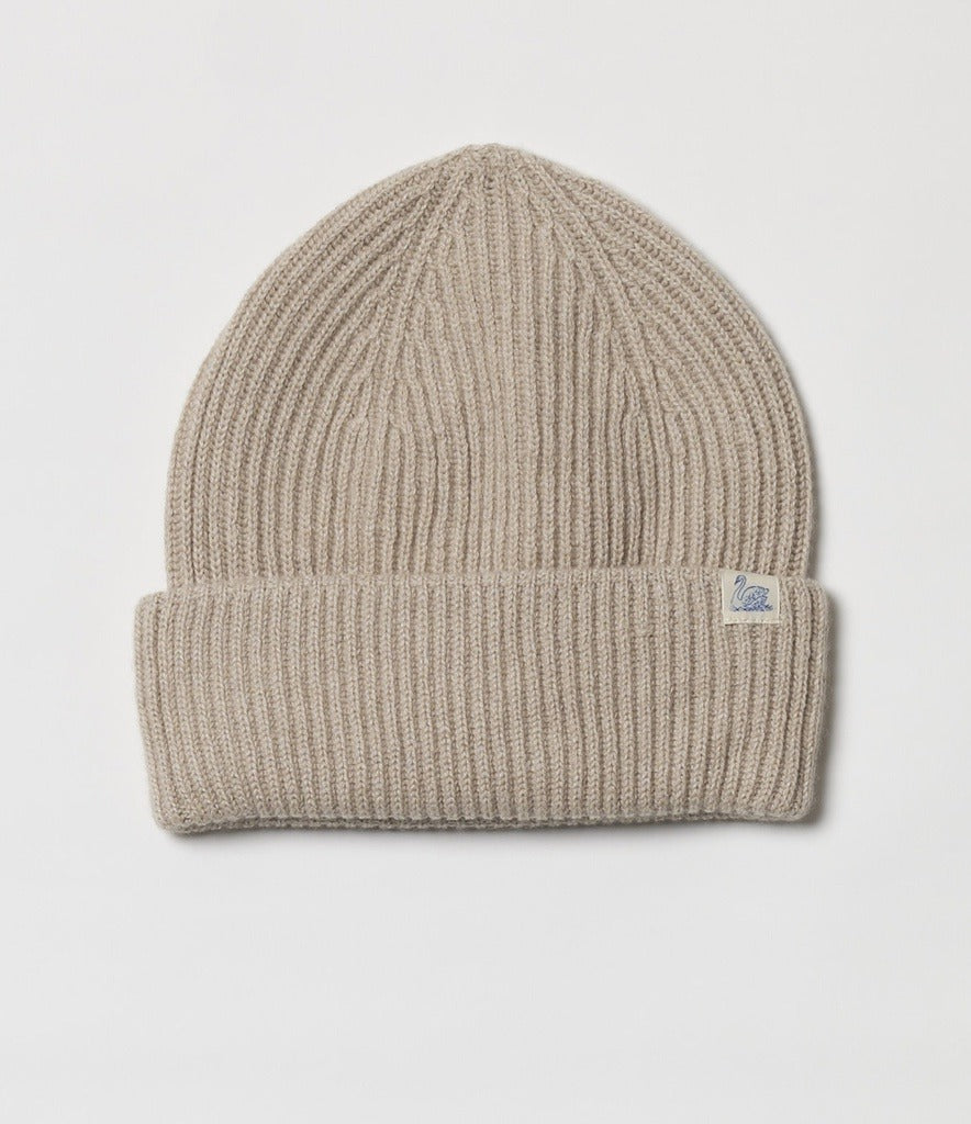 Merz b. Schwanen SKBN05 beanie, merino-silk-cashmere blend - NATURE MEL