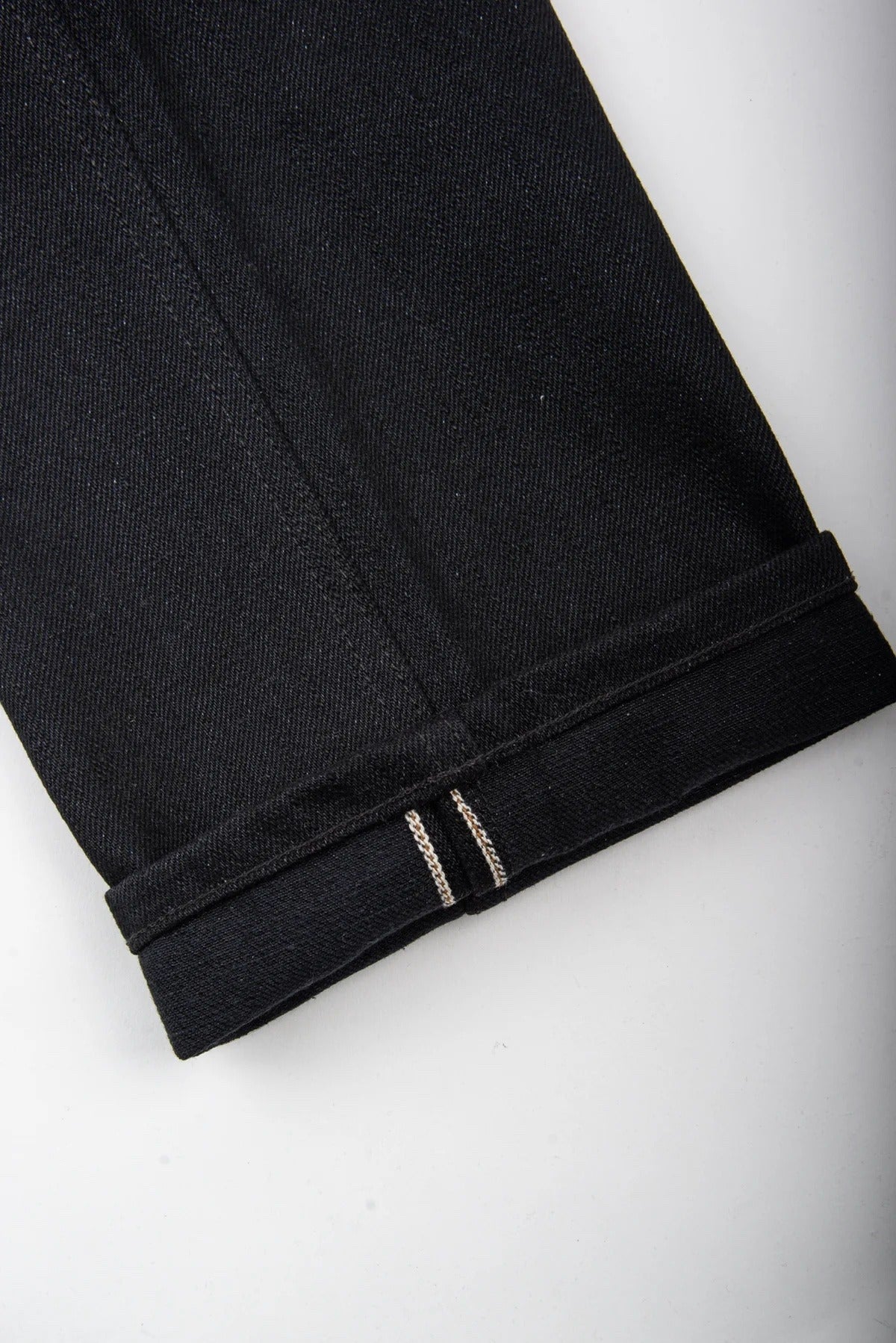 Freenote Cloth - avila slim taper 17 ounce black denim