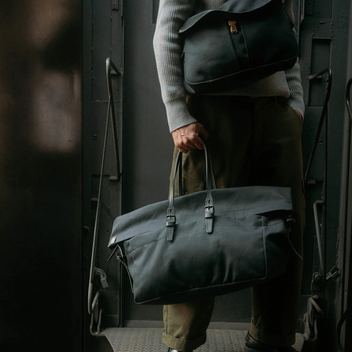 Bleu De Chauffe - Cabine Travel bag - Black