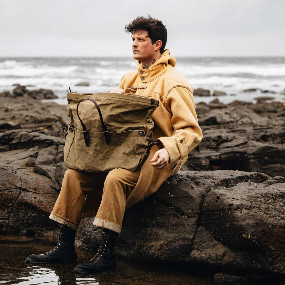 Bleu De Chauffe - Cabine Travel bag - Khaki Stonewashed