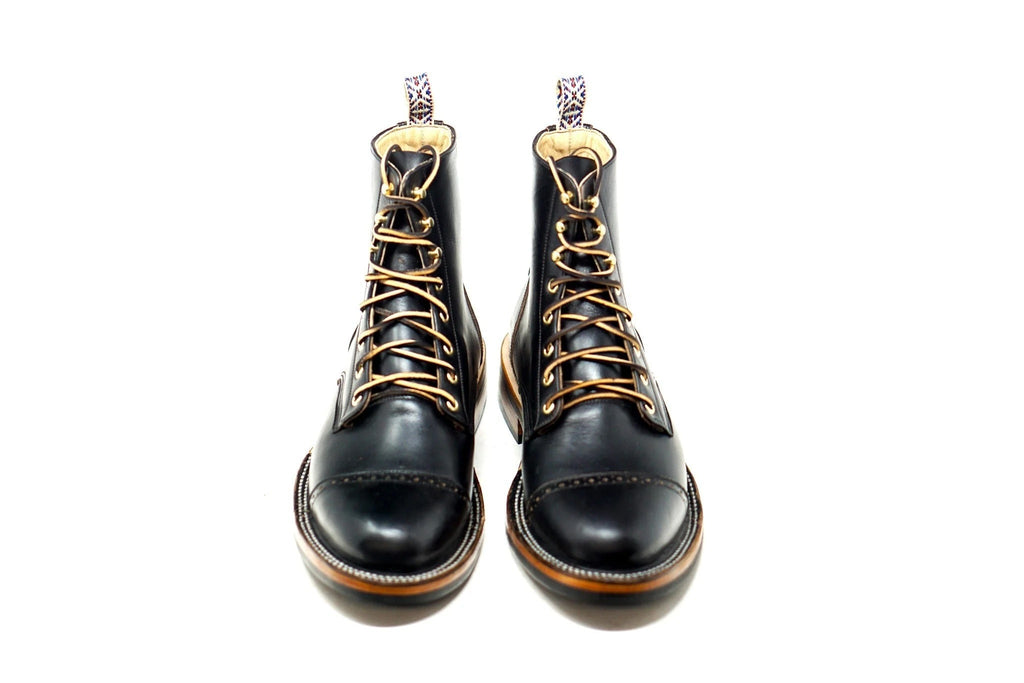 UNMARKED - DB Hunter Cap Toe Black CXL