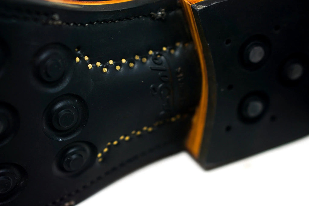 UNMARKED - DB Hunter Cap Toe Black CXL