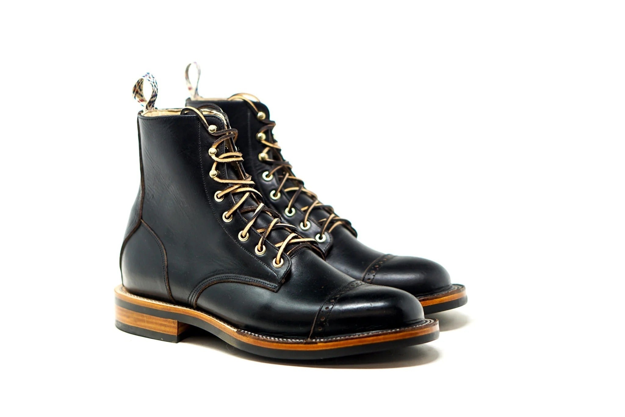 UNMARKED - DB Hunter Cap Toe Black CXL