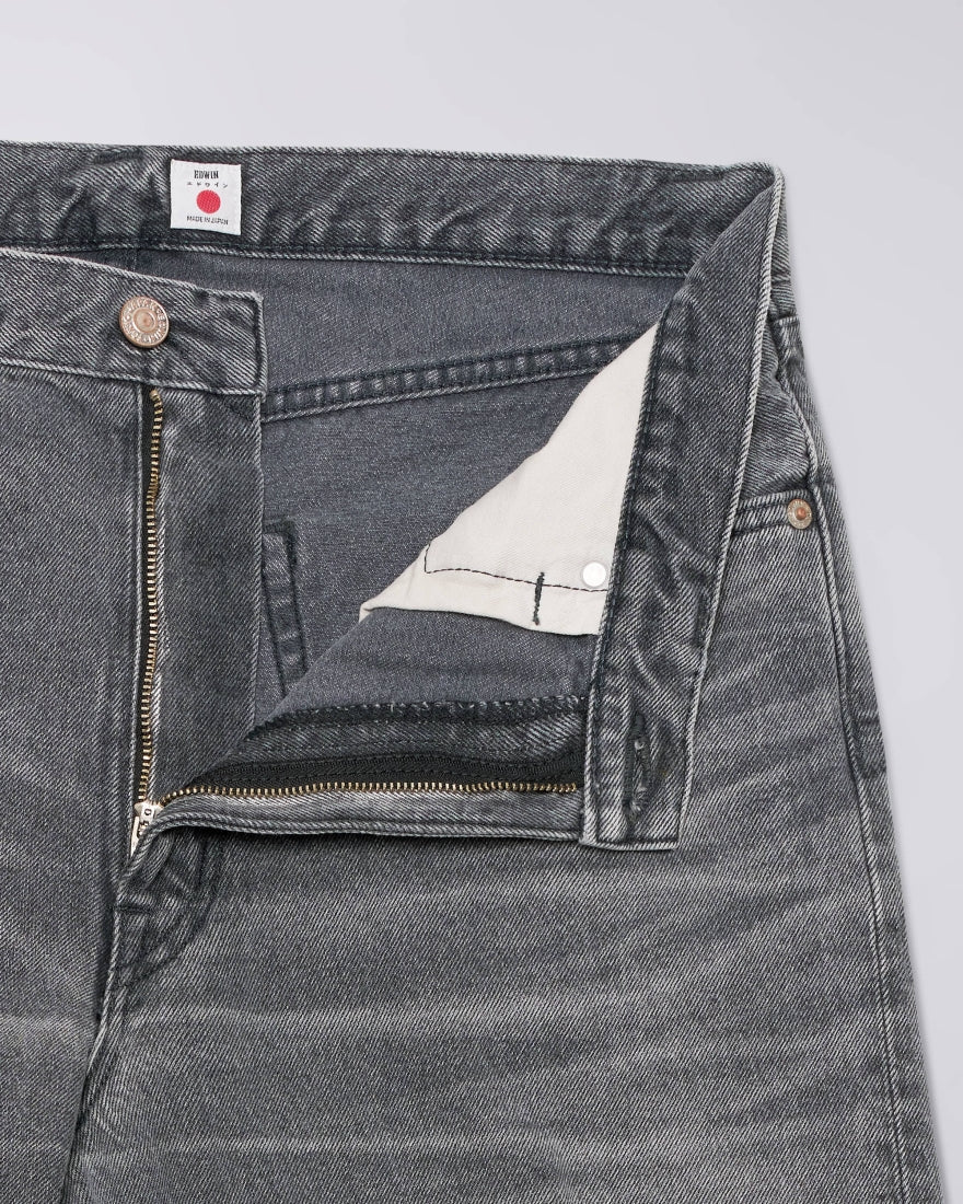 Edwin Made in Japan - Loose Pant - 13oz Kaihara Right Hand Black Denim